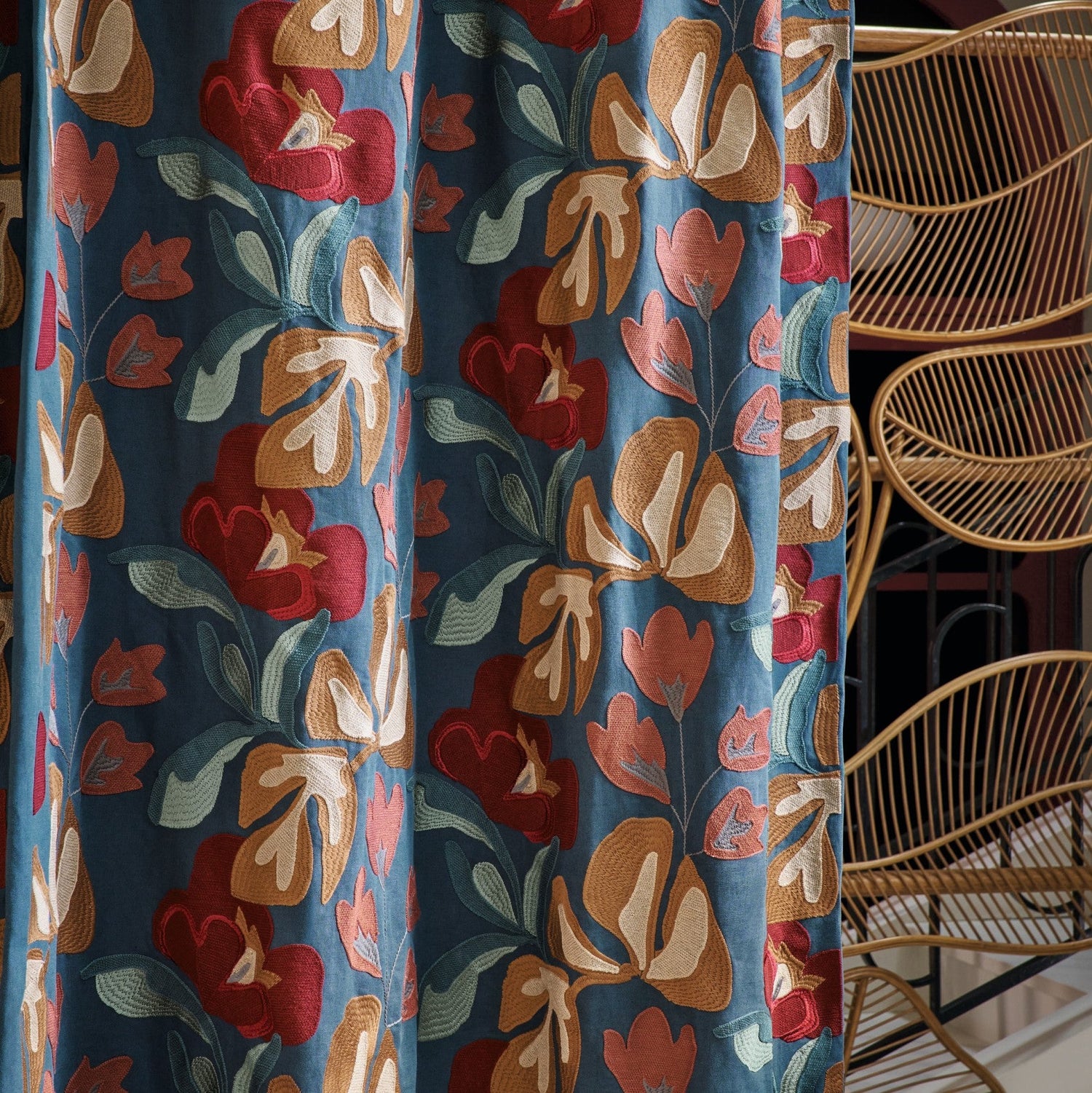 Luxe bloemen stoffen selected wallpapers interiors