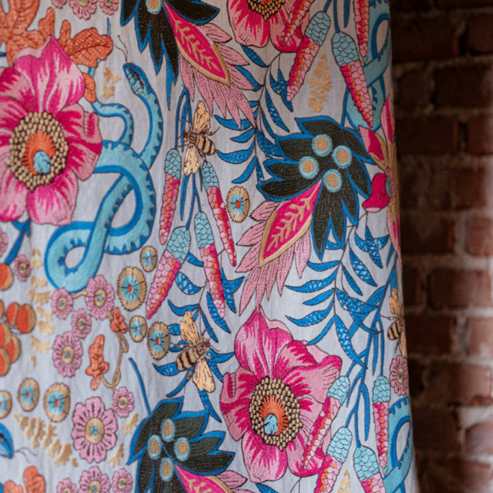 Giardino Segreto stof-Mind the Gap-fabric-stoff-Selected-Wallpapers-Interiors