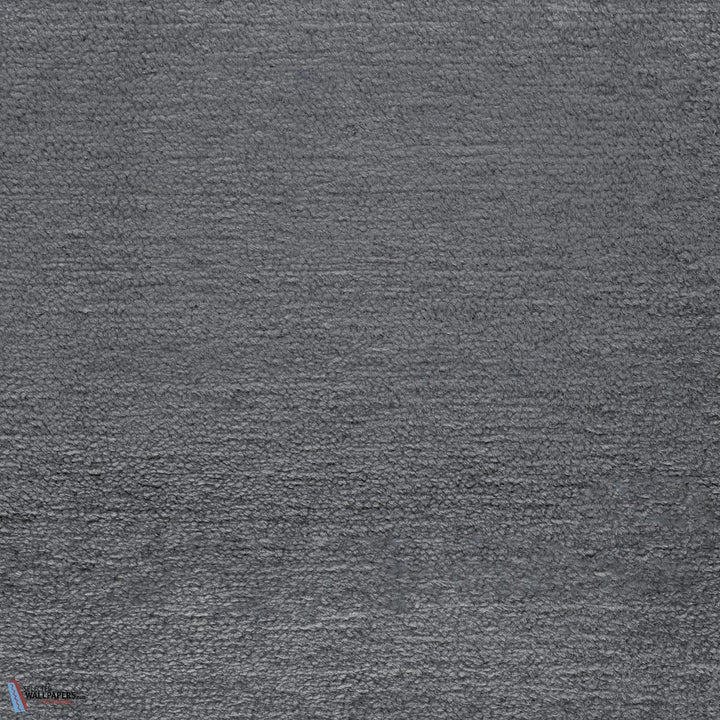 Innocence Stof-Casamance-Anthracite-Meter (M1)-Selected-Wallpapers-Interiors