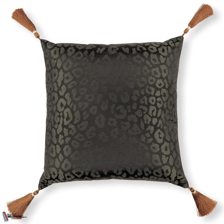 Lavinia Kussen-Kussen-Romo-Kissen-Cushion-Selected Interiors