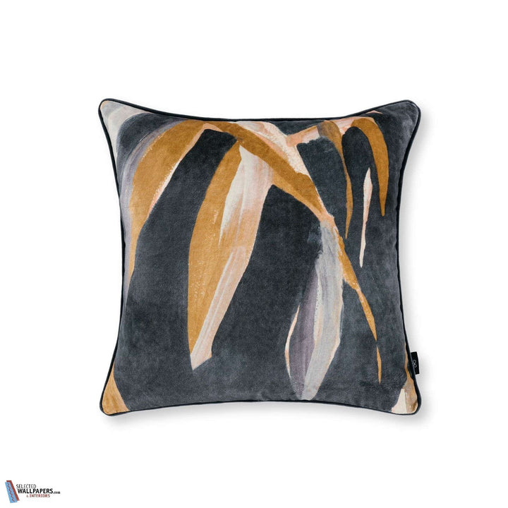 Makona Kussen-Black Edition-Kissen-Cushion-Shadow-50 x 50 cm-Selected Interiors
