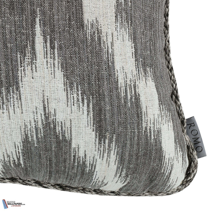 Odie Kussen-Kussen-Romo-Kissen-Cushion-Selected Interiors