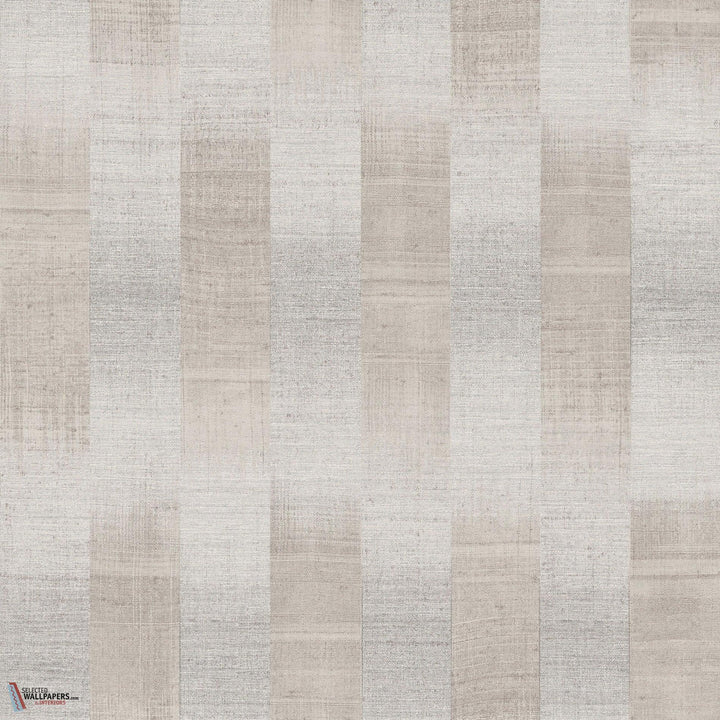 Patola behang-Masureel-Moonbeam-Rol-Selected Wallpapers-Interiors