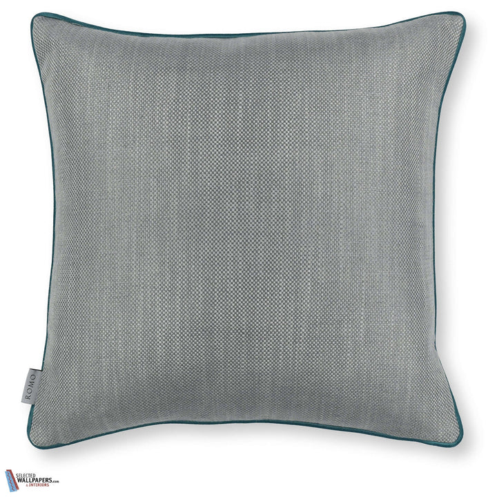 Pluma Velvet Kussen-Kussen-Romo-Kissen-Cushion-Selected Interiors