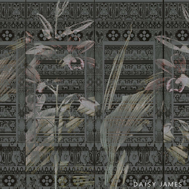 The Cartouche Grey behang-behang-Daisy James-Grey-Vinyl-M2-Selected Wallpapers &amp; Interiors