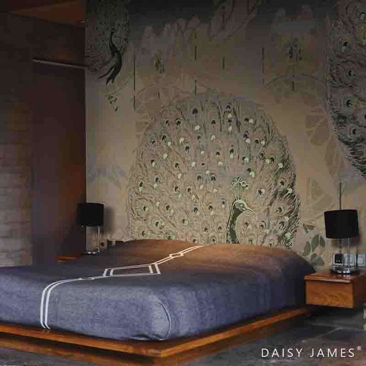 The Pavo behang-behang-Daisy James-Selected Wallpapers &amp; Interiors